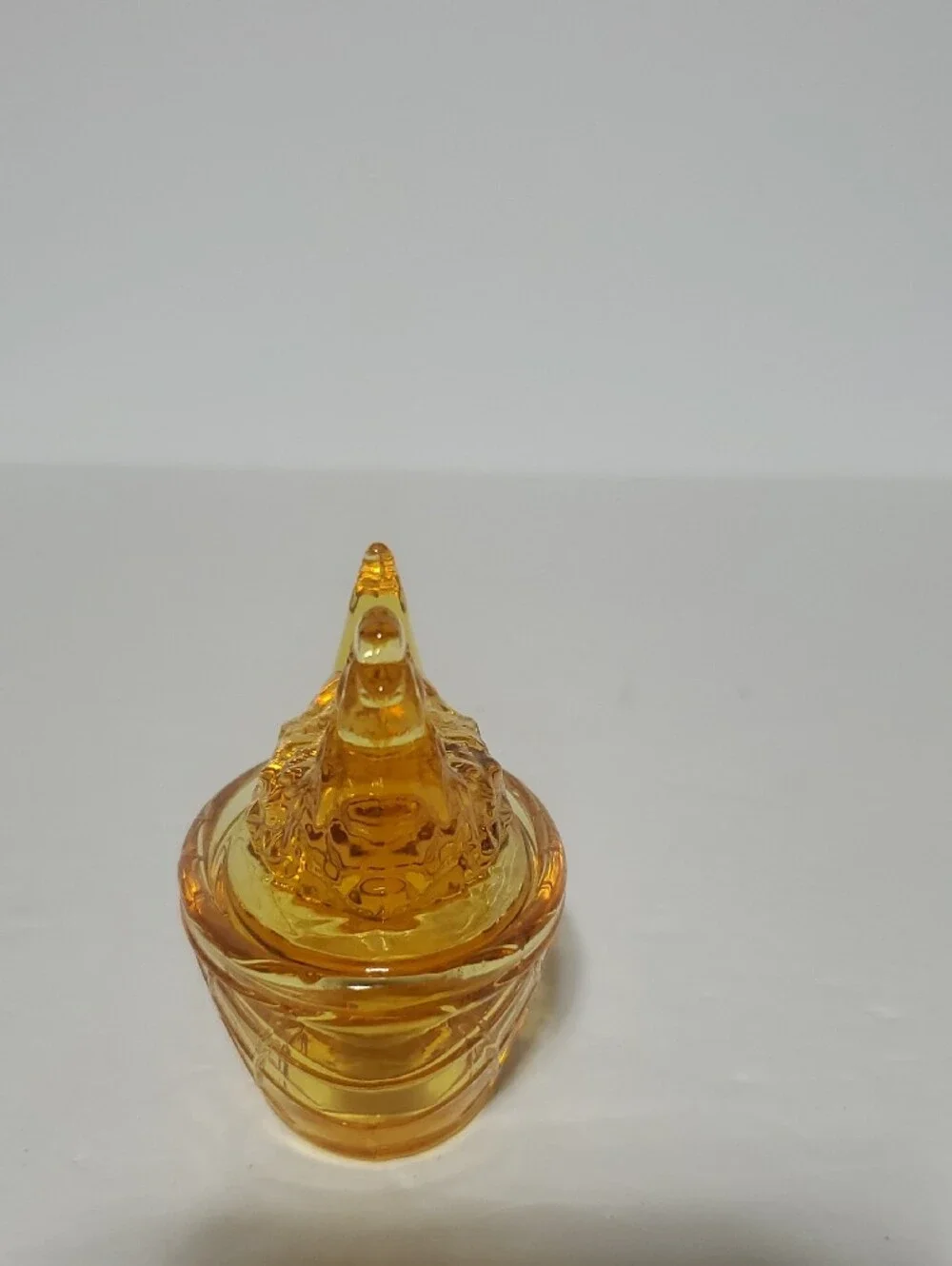 Amber Glass Hen on Nest Decorative Trinket Dish